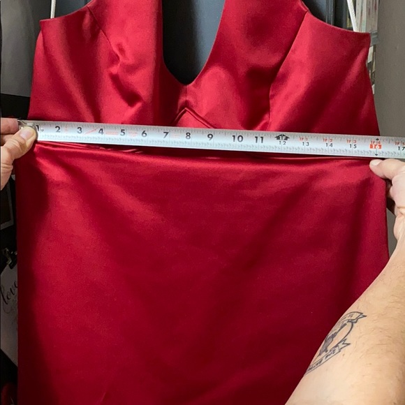 Red ball gown - Picture 10 of 11